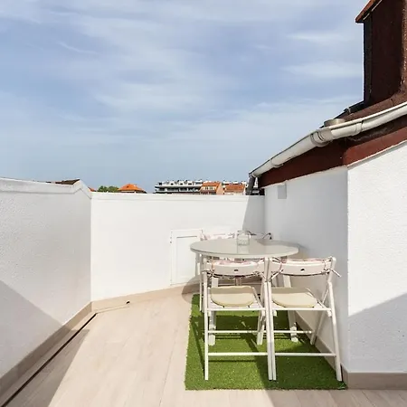 Apartmán Encantador Atico Con Vistas Al Mar En Portonovo