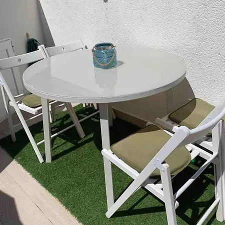 Encantador Atico Con Vistas Al Mar En *