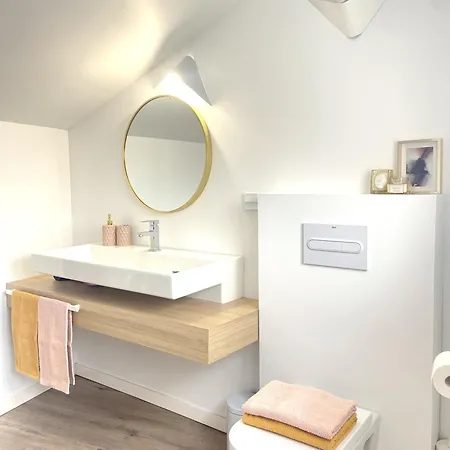 Encantador Atico Con Vistas Al Mar En Portonovo