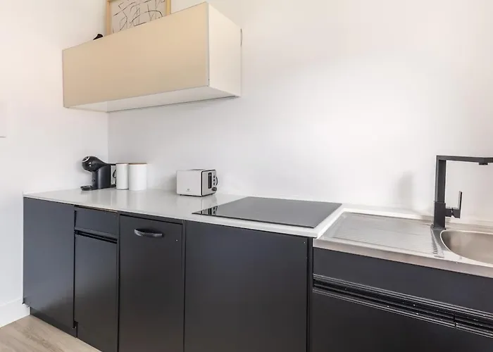 Encantador Atico Con Vistas Al Mar En