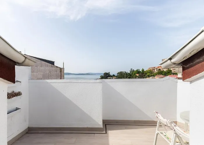 Encantador Atico Con Vistas Al Mar En